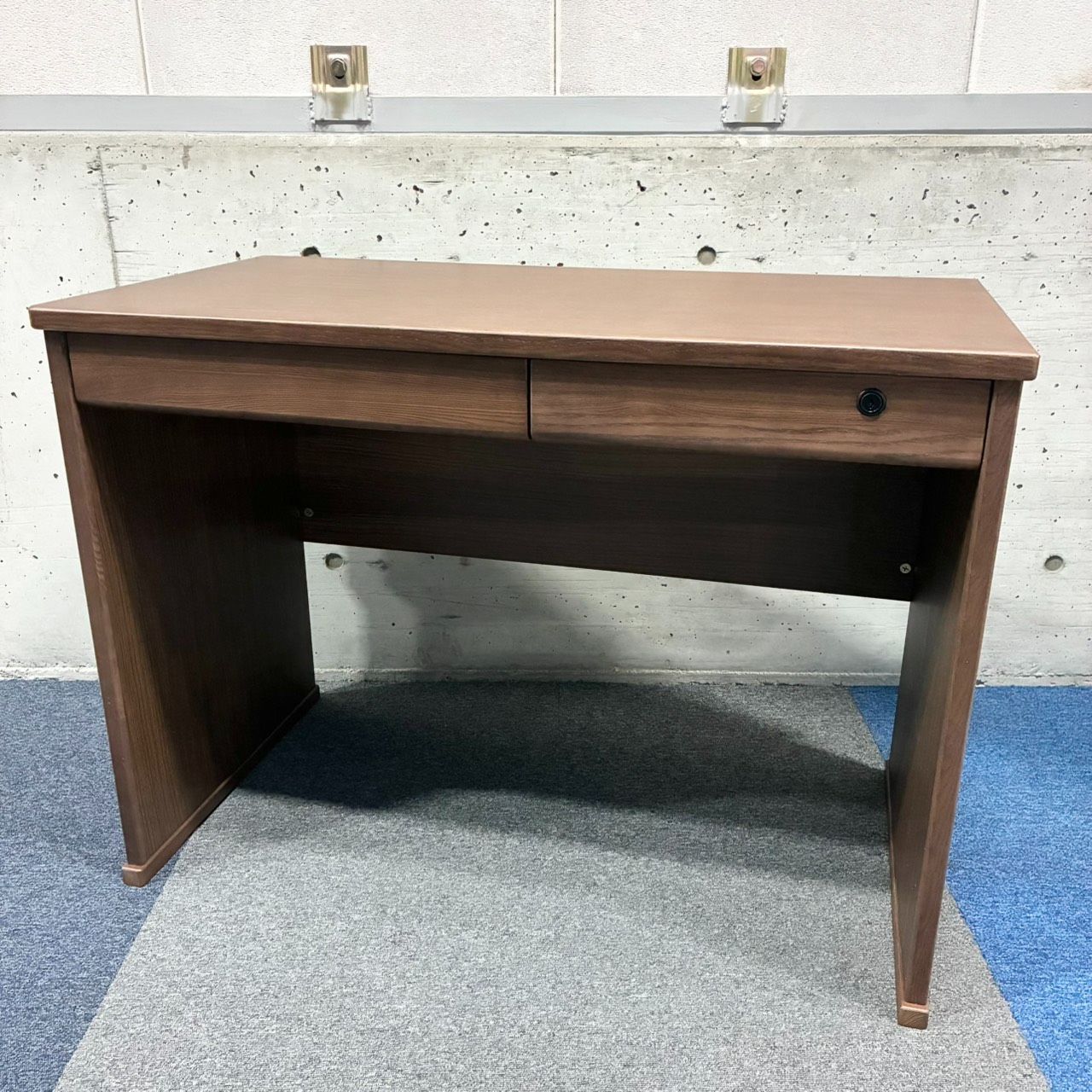 【引取限定】展示品 ヒカリサンデスク 学習机 シンプル ブラウン【埼玉県三郷市】