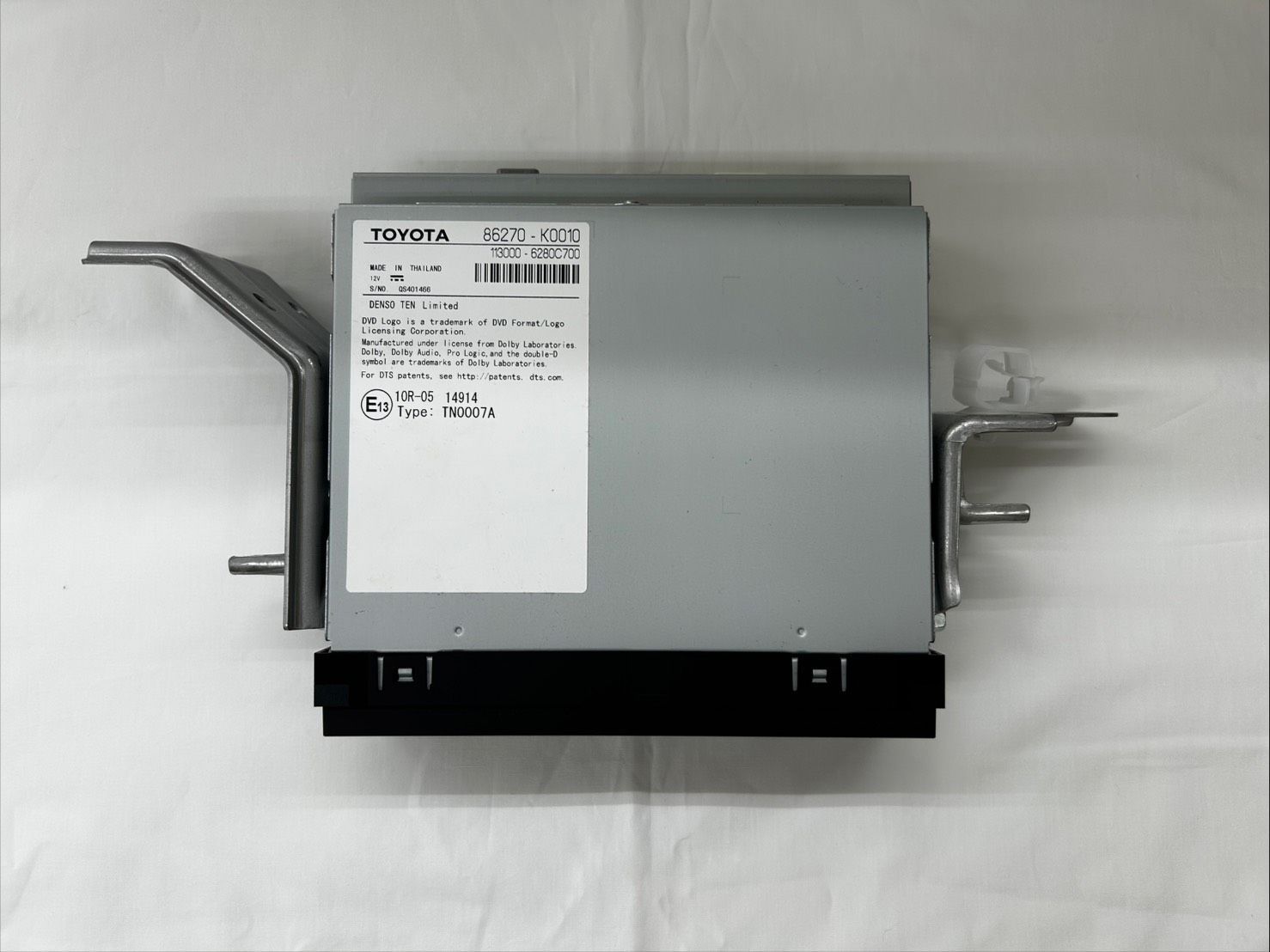 TOYOTA DVDプレーヤー 86270-K0010 トヨタ 純正 DVDプレイヤー 86270-K0010 - メルカリ