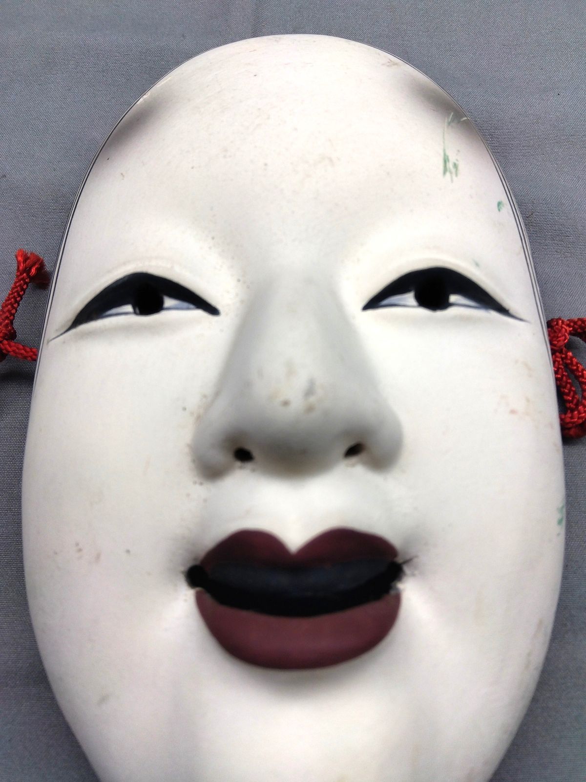 能面 女面 小面風 木製 面 お面 能楽 神楽 伝統工芸 飾り 古美術 骨董