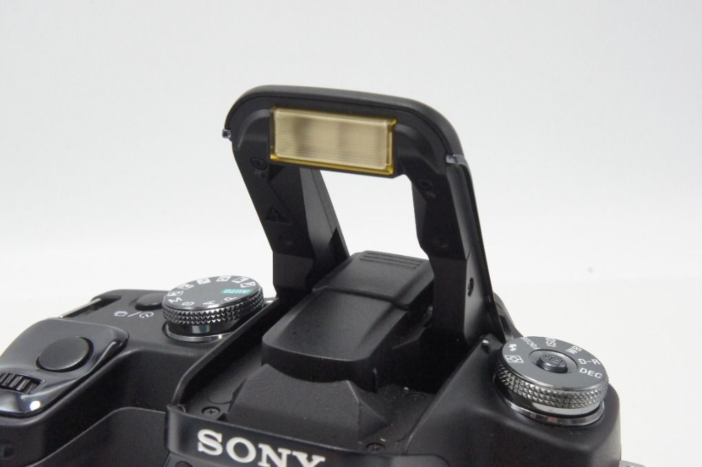 美品 SONY ソニー α100 DSLR-A100 ボディ デジタル一眼レフカメラ