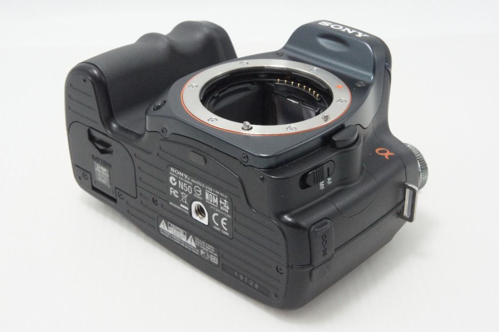 美品 SONY ソニー α100 DSLR-A100 ボディ デジタル一眼レフカメラ