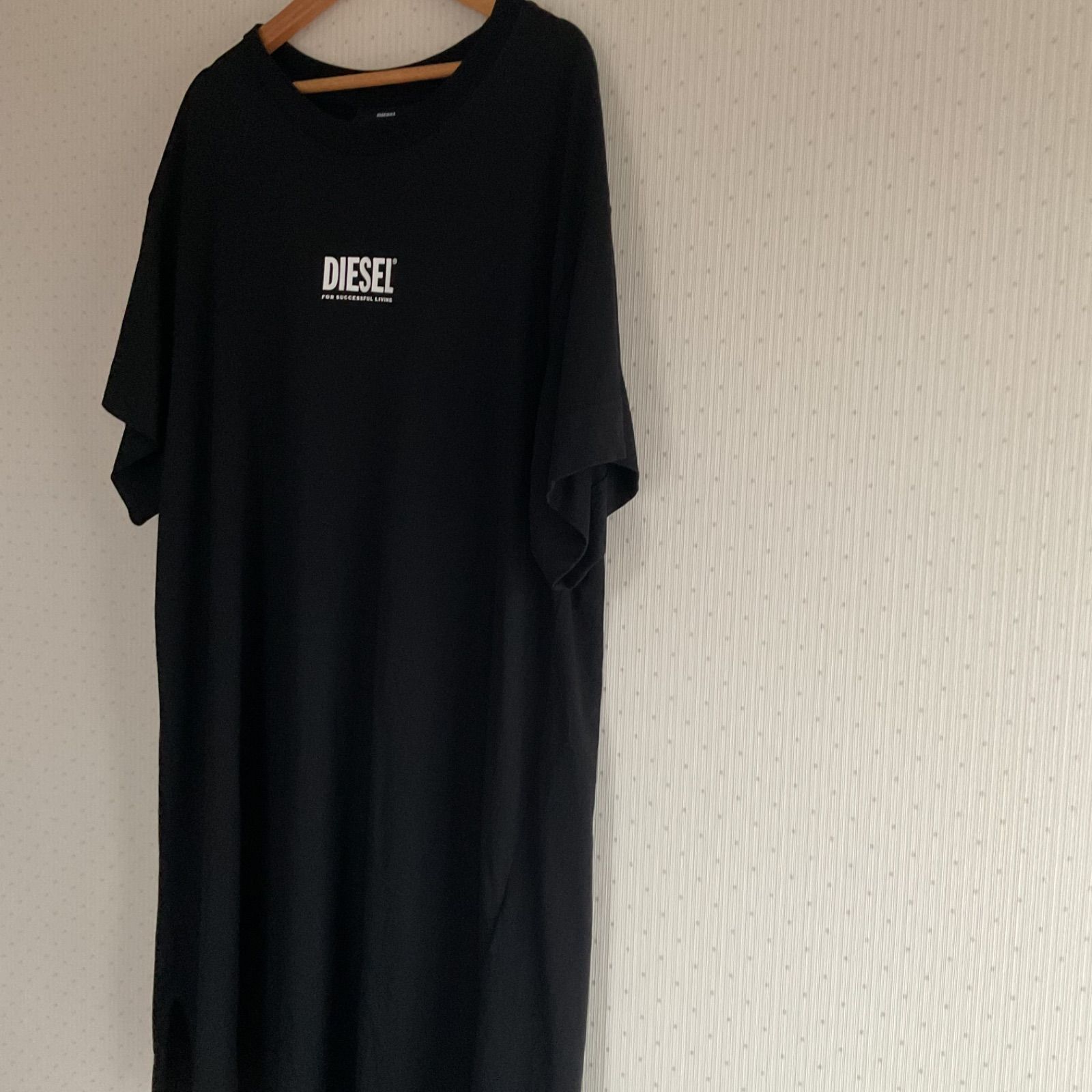 エ*ー様 正規品　ディーゼル　Tシャツ　ワンピース　ロゴ　ブラック　ピンク　S 綿100%】極美品 DIESEL ディーゼル D-BOWI-SMALLOGO サイドスリット T