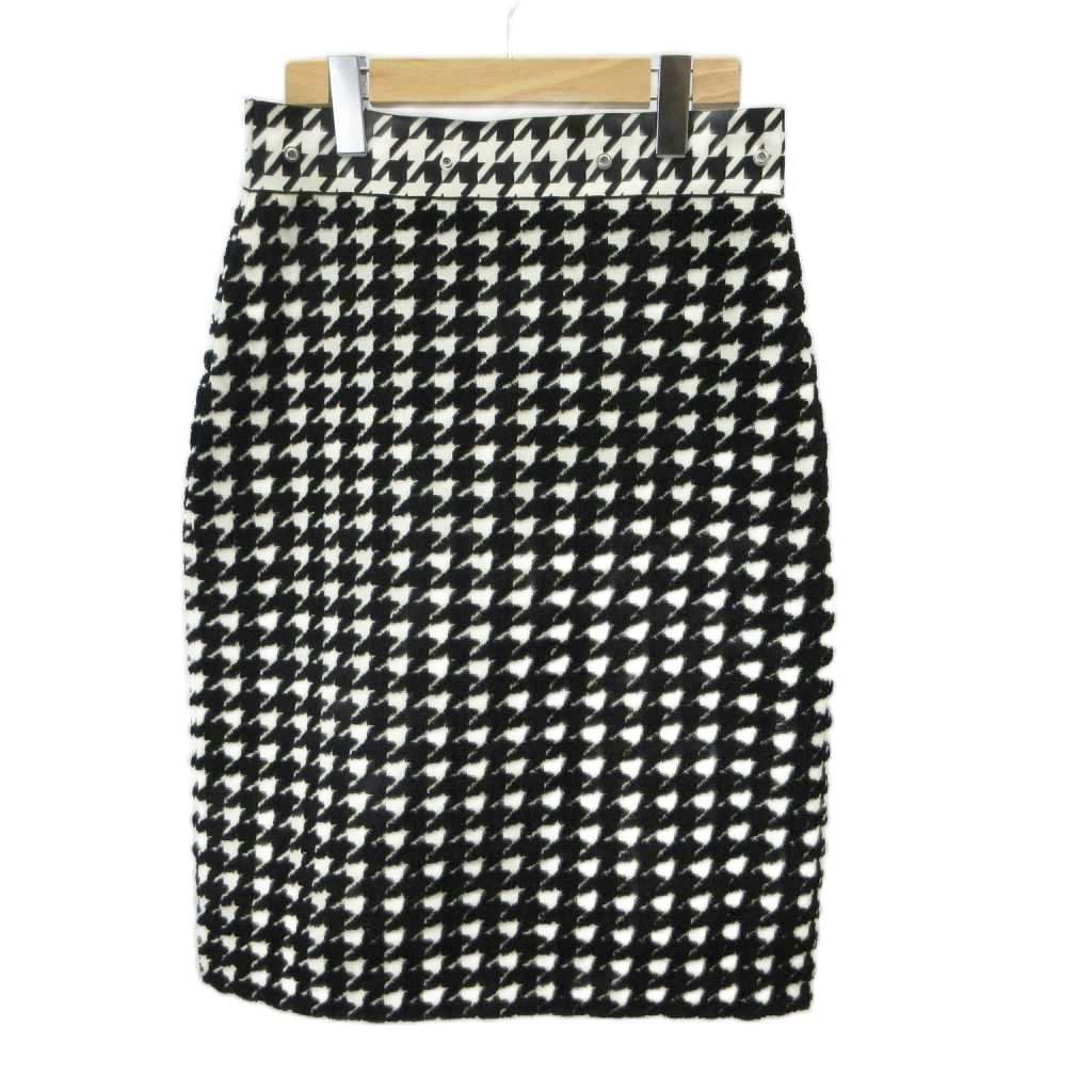 バーバリー BURBERRY ラップスカート 黒 ブラック 白 ホワイト 千鳥柄 スナップボタン ひざ丈 タイトシルエット 8081991 /PP ■GY19