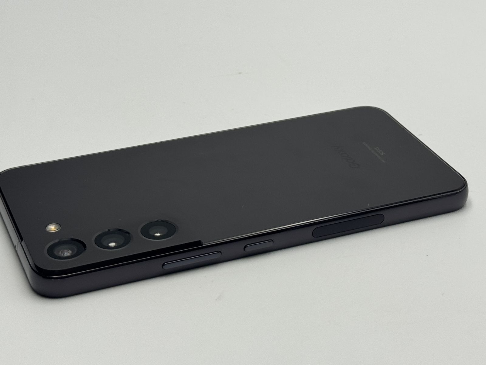 Galaxy S22 SCG13 256GB ファントムブラック SIMフリー - メルカリ