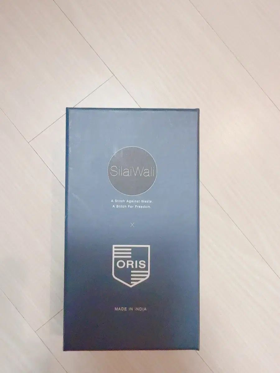 ORIS ウォッチ グッズ ハンドメイド テディベア キーホルダー 新品