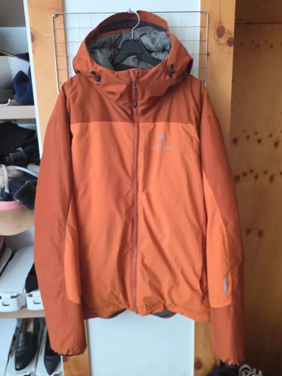 ARC'TERYX アークテリクス ダウン オレンジ