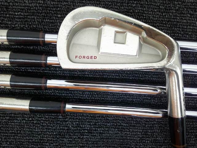 中古 アイアンセット グローブライド(ダイワ) ONOFF FORGED KURO 2017/MODUS3TOUR105 5本セット/S/30[0749]■松山店