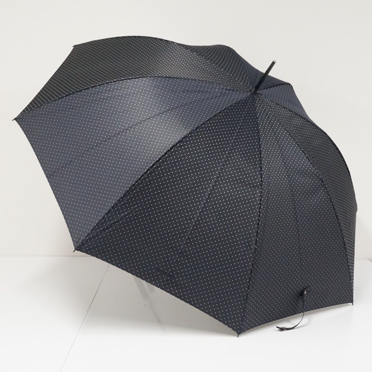 高級傘 BURBERRY バーバリー USED美品 ピンドット ネイビー グラス骨 軽量 ブランド メンズ 65cm S4124