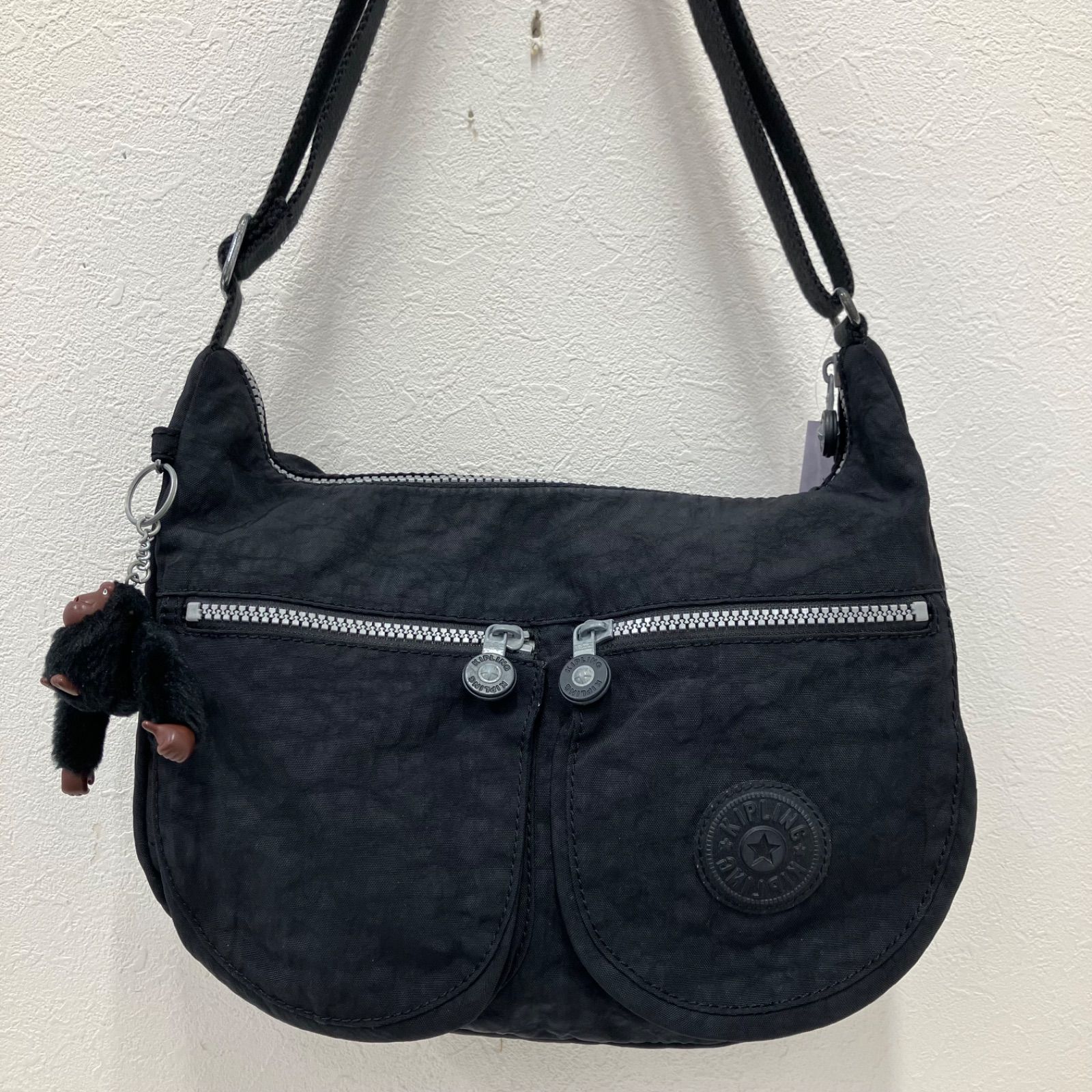 5469 Kipling キプリング ショルダーバッグ ブラック 黒 チャーム付き