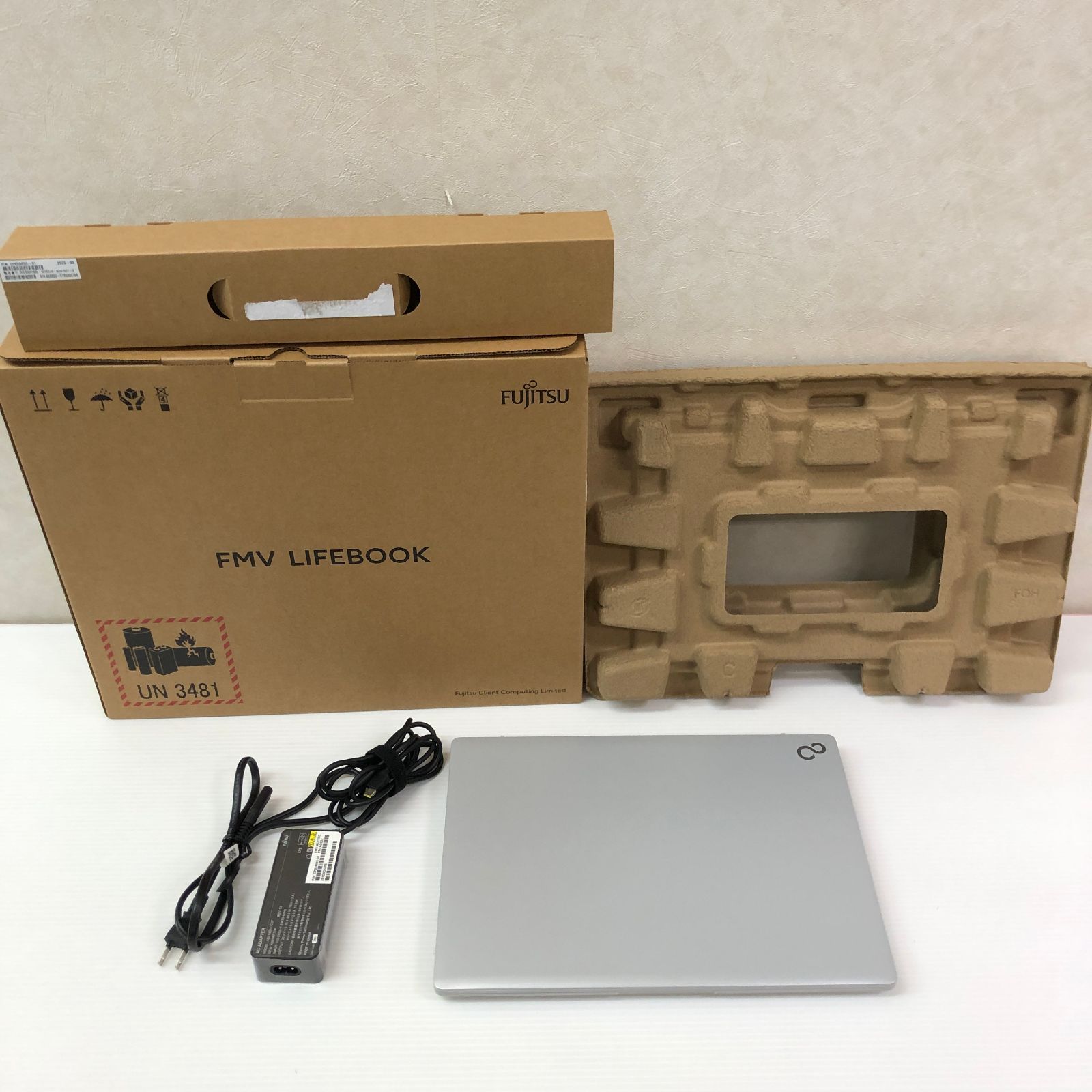 富士通 モバイルパソコン FMV LIFEBOOK FMVM55J3S 14型 ※初期化済み 中古品 smavk097357