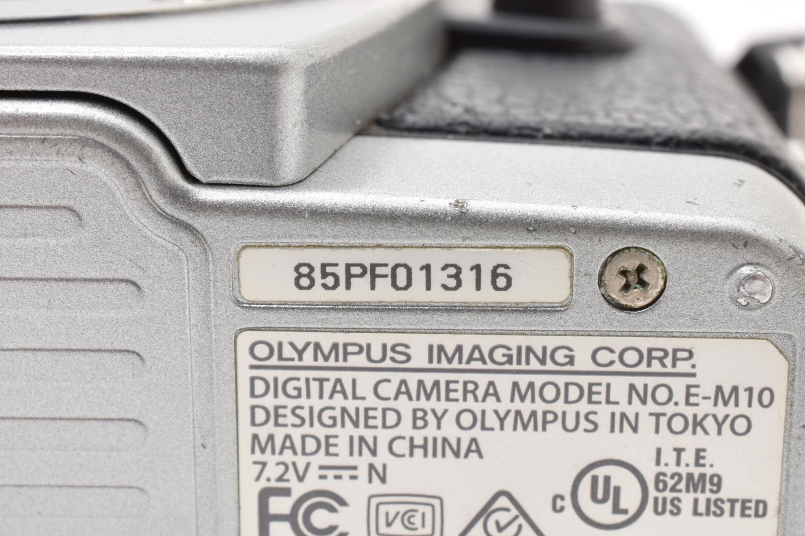 ☆ジャンク☆オリンパス OLYMPUS OM-D E-M10 ボディ シルバー☆ L50