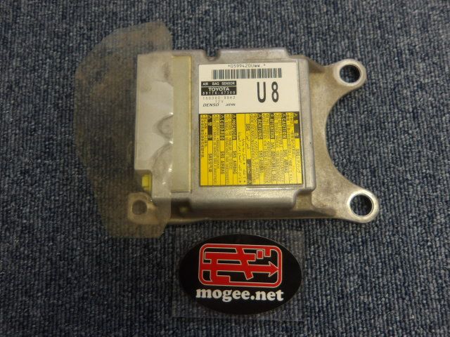 9GF1008 JH6 トヨタ プリウスα ZVW41W 前期 Sチューンブラック エアバックコンピューター・エアバッグコンピューター　89170-47300