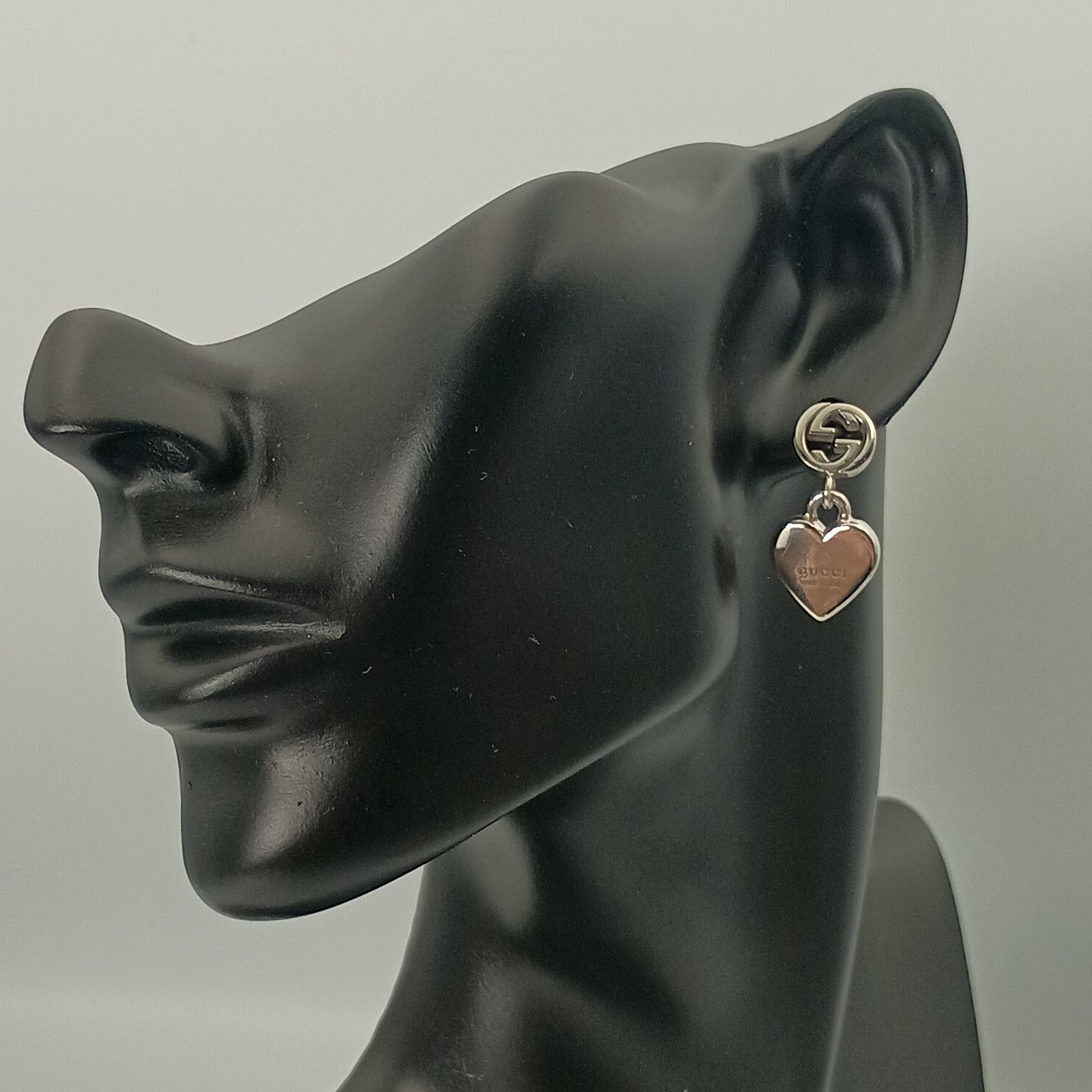 GUCCI グッチ インターロッキングG ハート ロゴ ピアス 片耳