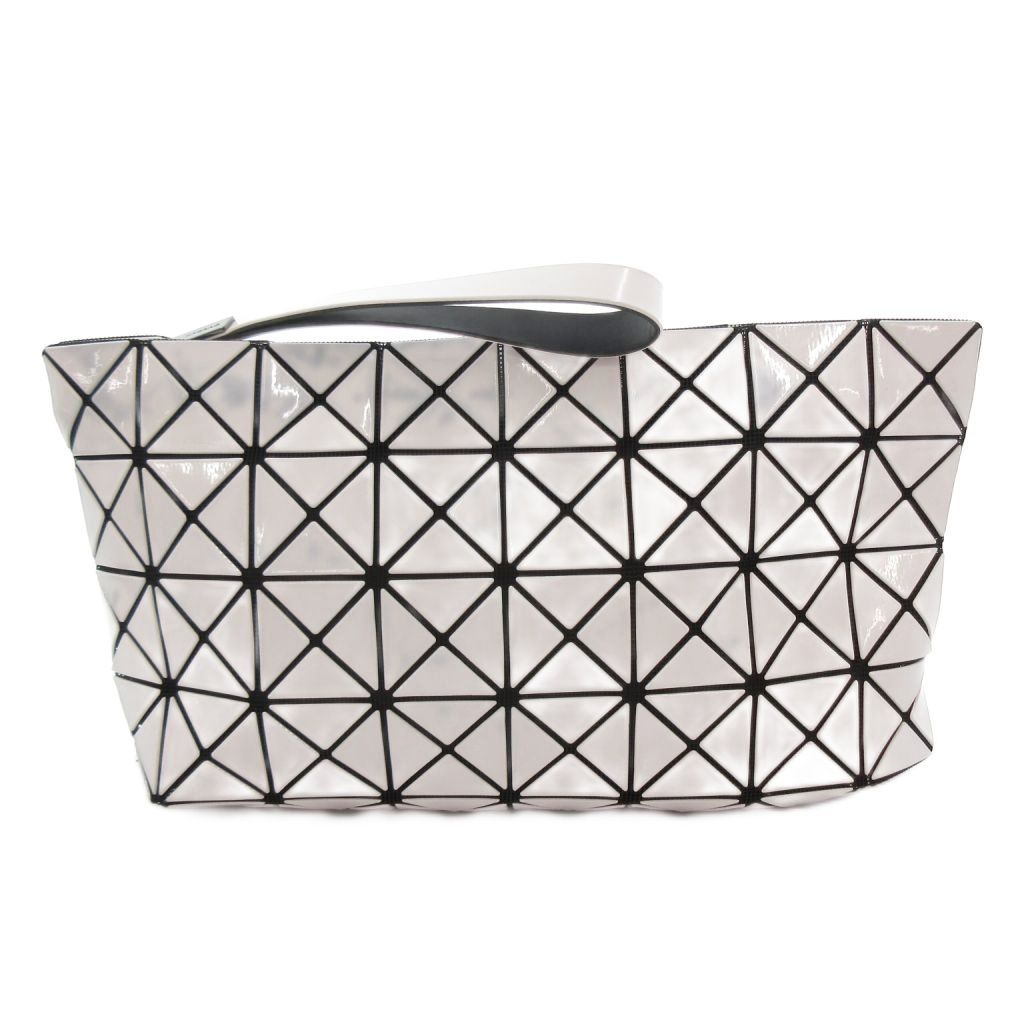 バオバオ イッセイミヤケ BAOBAO ISSEY MIYAKE クラッチバッグ