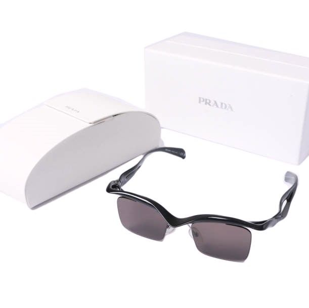 PRADA プラダ 24SS イタリア製 SPRA15 スクエア サングラス 0PR A15S-42-1AB8C1 BLACK/DARK BROWN OCCHIALI DA SOLE 47□20 眼鏡 メガネ g27048