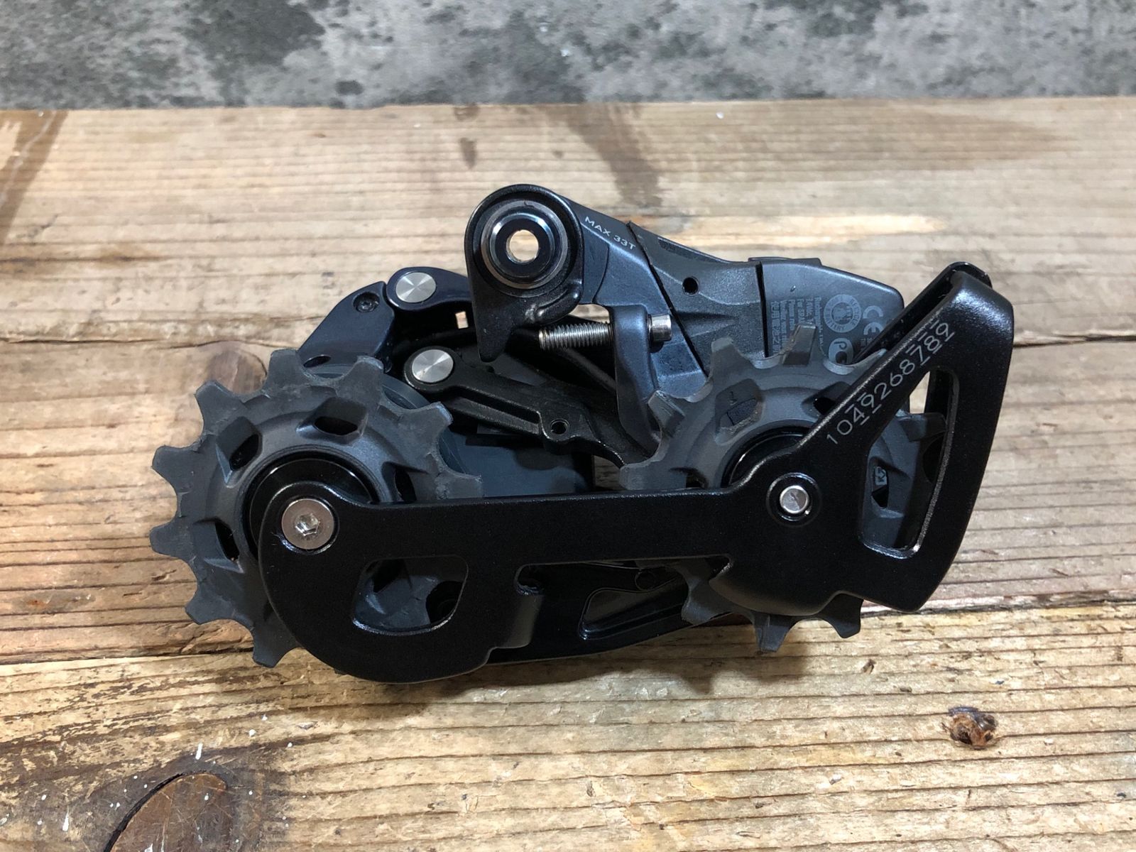 KF840 スラム SRAM フォース FORCE RD-FRC-E-D1 e-Tap axs リア