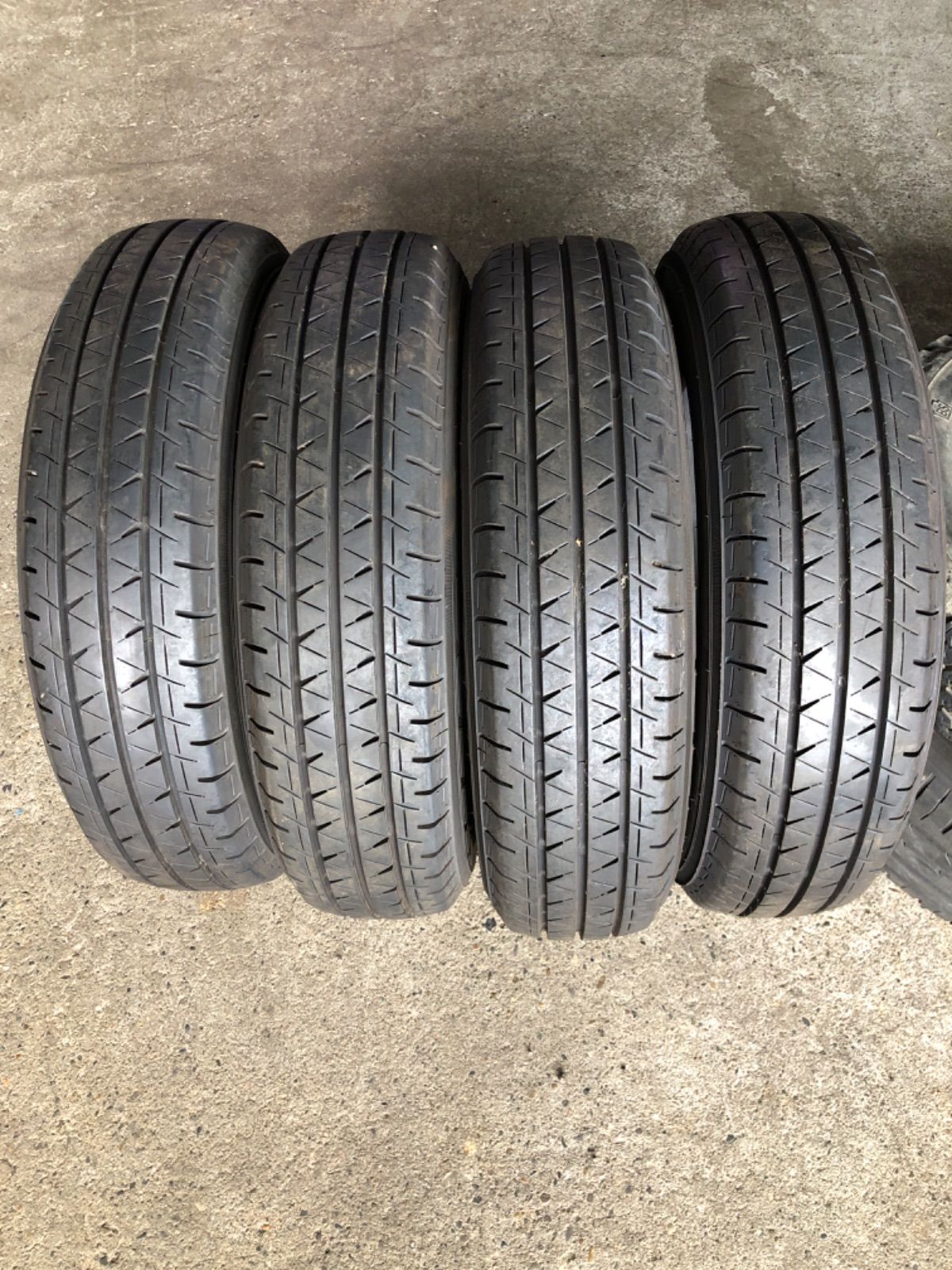 イボ付き サマータイヤ タウンエース 165/80R14 91/90N LT バネット NV200 4本 ヨコハマタイヤ BluEarth-Van RY55