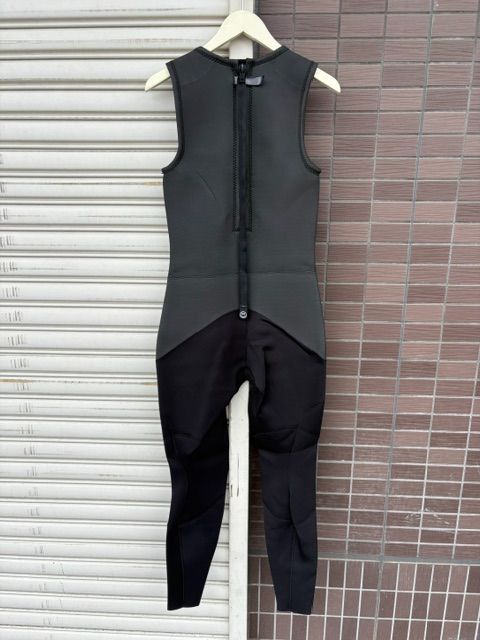 訳あり Beached Days Wetsuits ロゴパッチ 2mm スキンロングジョン L