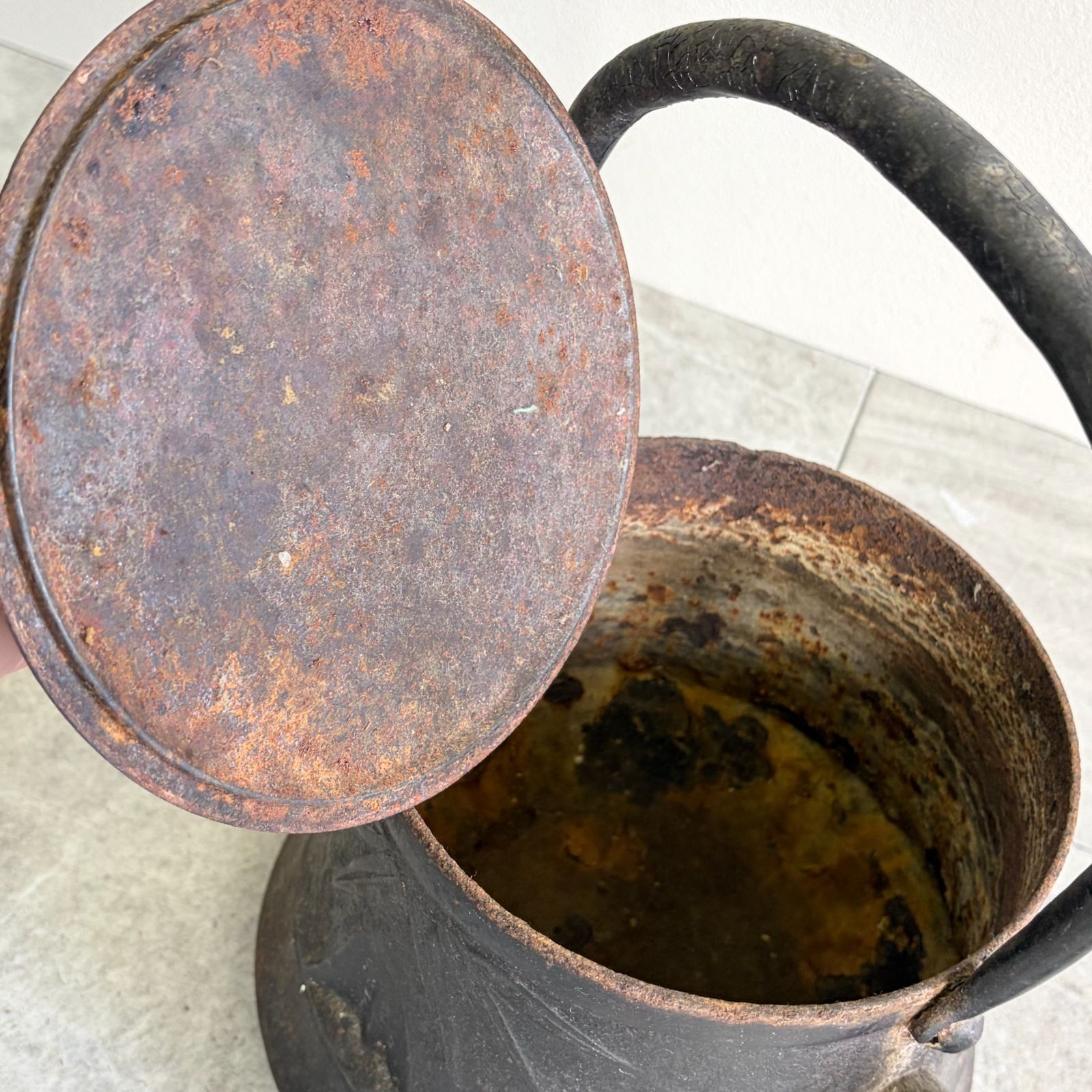 希少・骨董】南部鉄器の富士型鉄瓶 茶道具 急須 湯沸かし ヴィンテージ