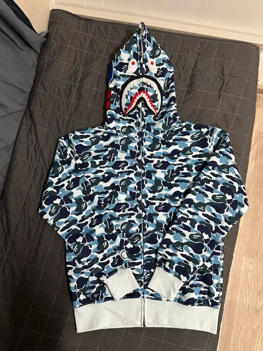 A BATHING APE シャーク ジップアップ フーディー ブルー カモフラ