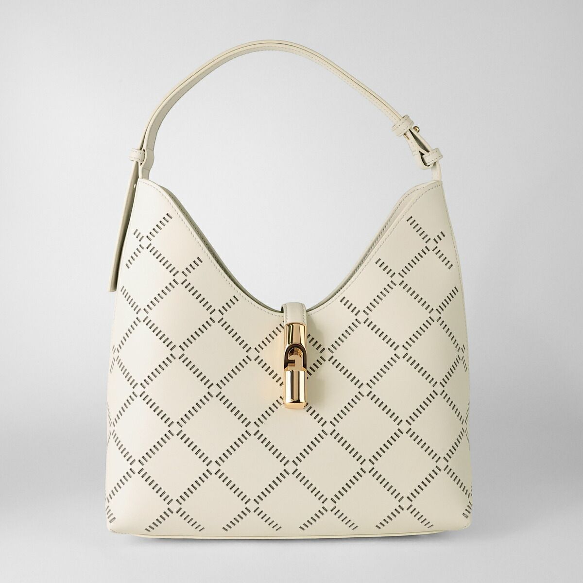 新品 フルラ FURLA ハンドバッグ ゴッチャ SHOULDER BAG M マシュマロ 29,900円