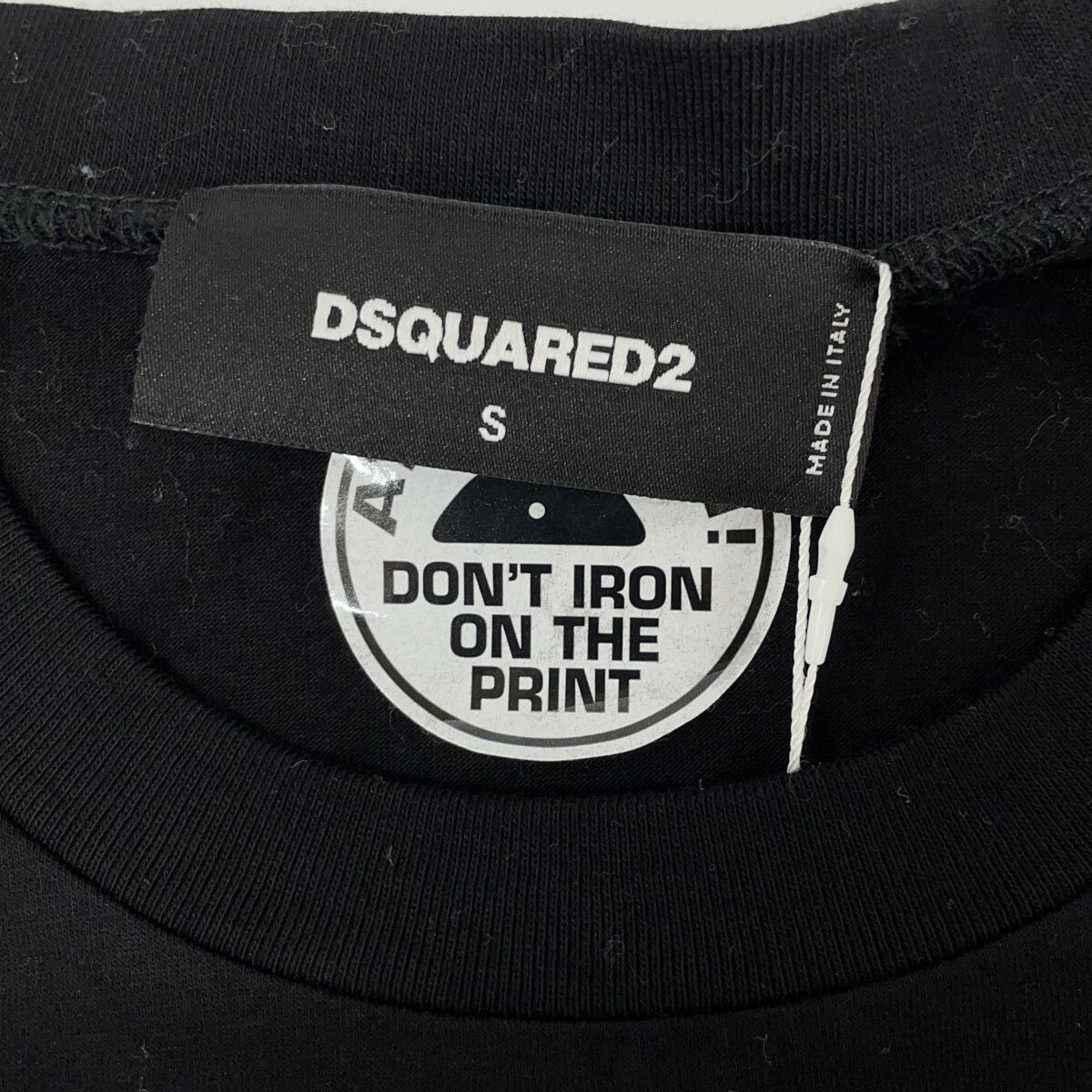DSQUARED2 ディースクエアード S71GD1304 23年 ブラック グラフィック 