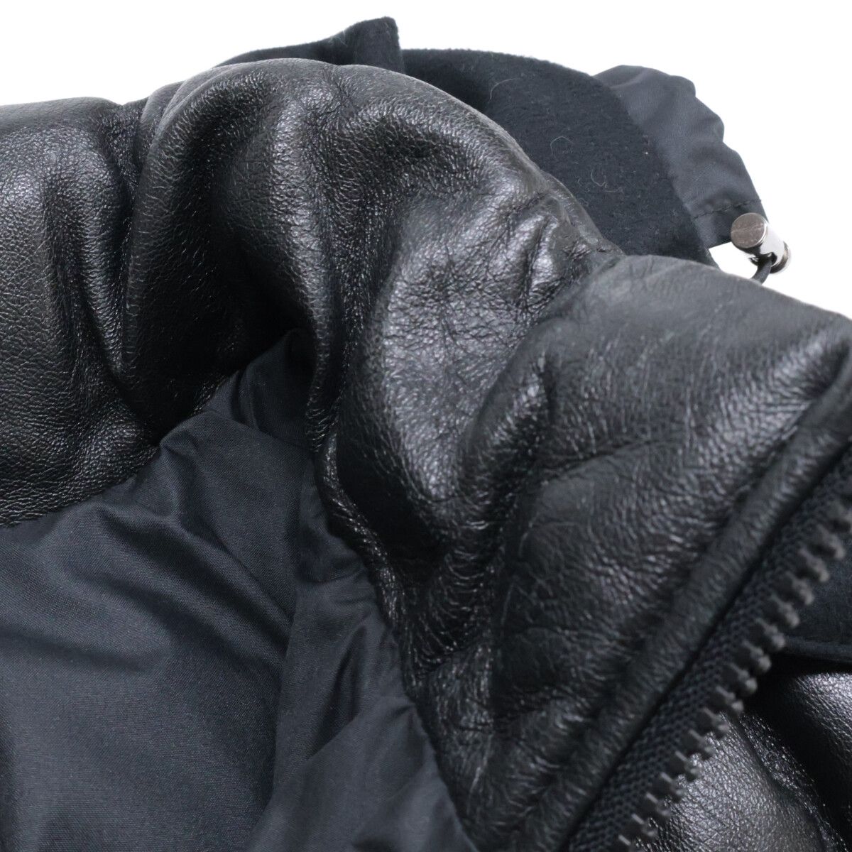 MONCLER モンクレール 茶タグ レザー フーデッド ダウン O - メルカリ