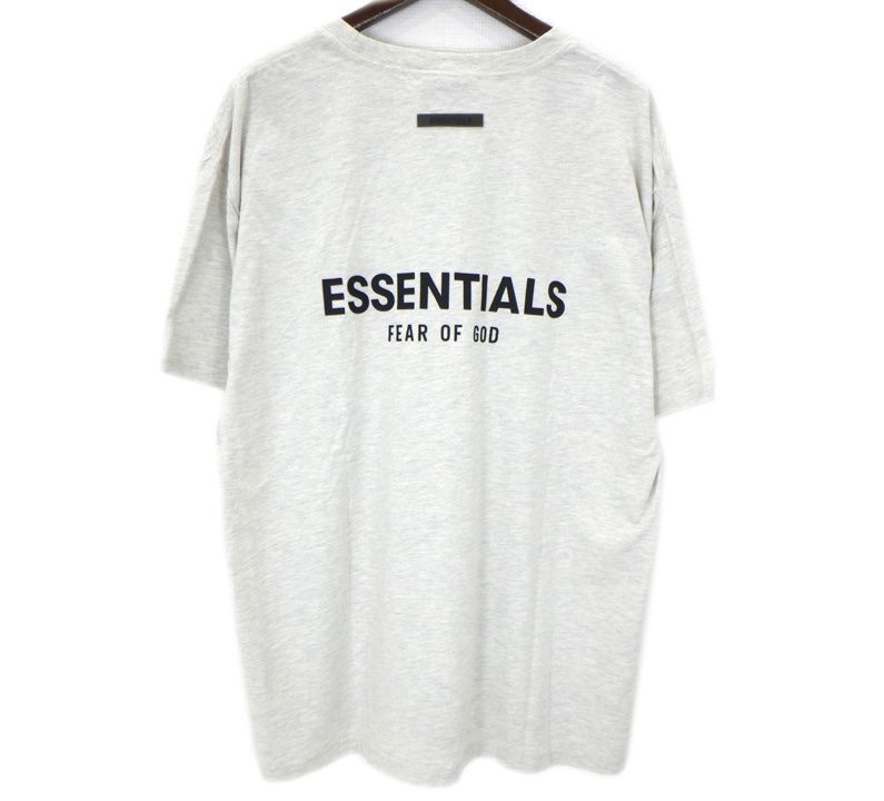 フィアオブゴッド エッセンシャルズ FEAR OF GOD ESSENTIALS バック ラバー ロゴ プリント 半袖 Tシャツ 51220