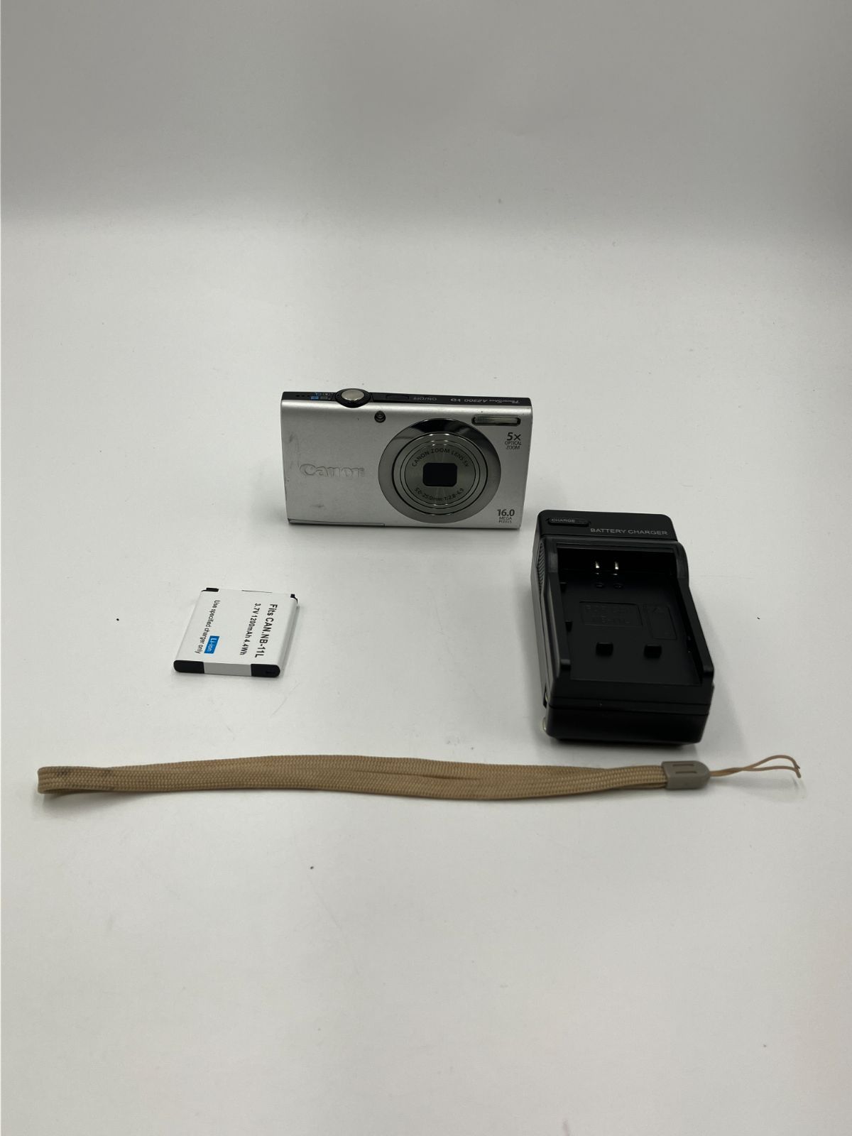 美品 FinePix JX200 シルバー 即日発送 FUJIFILM デジカメ デジタル