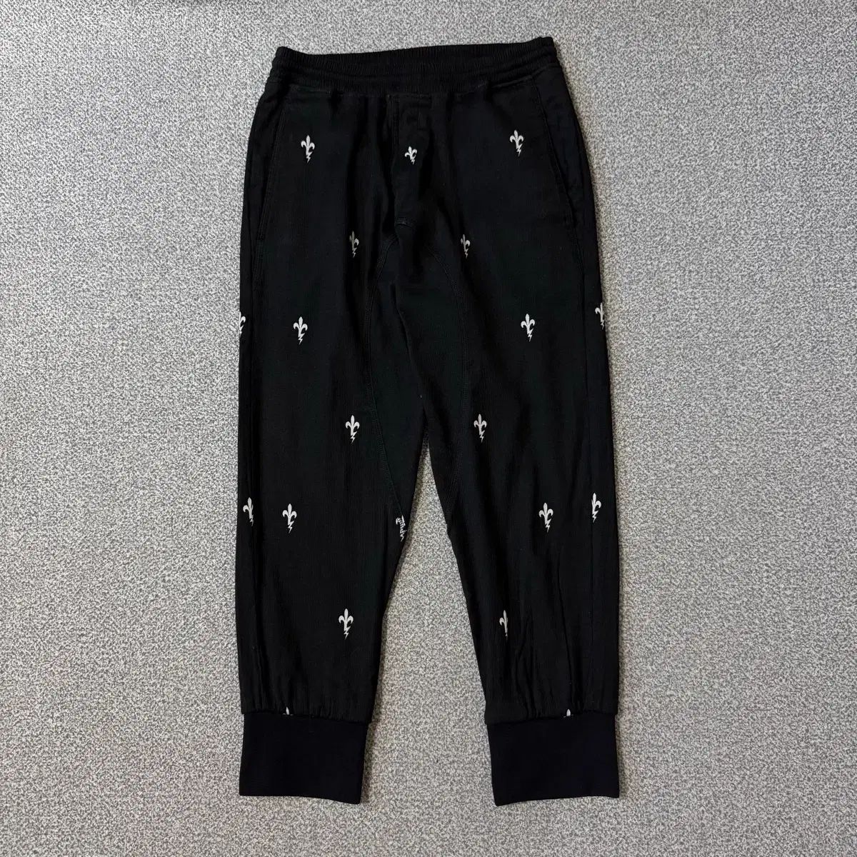 40万円 ニール バレット ジョガーパンツ 46