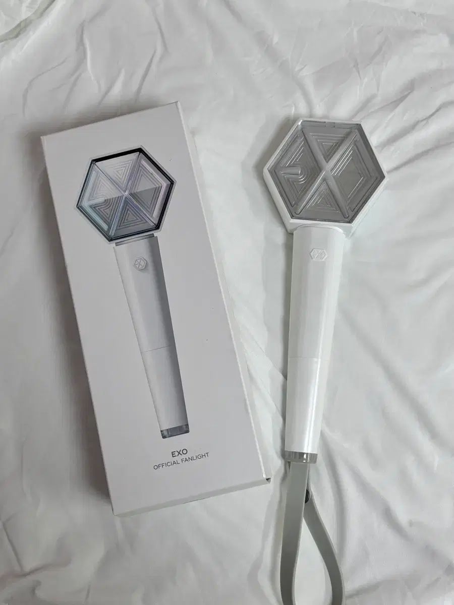 EXO（エクソ） リー ペンライト