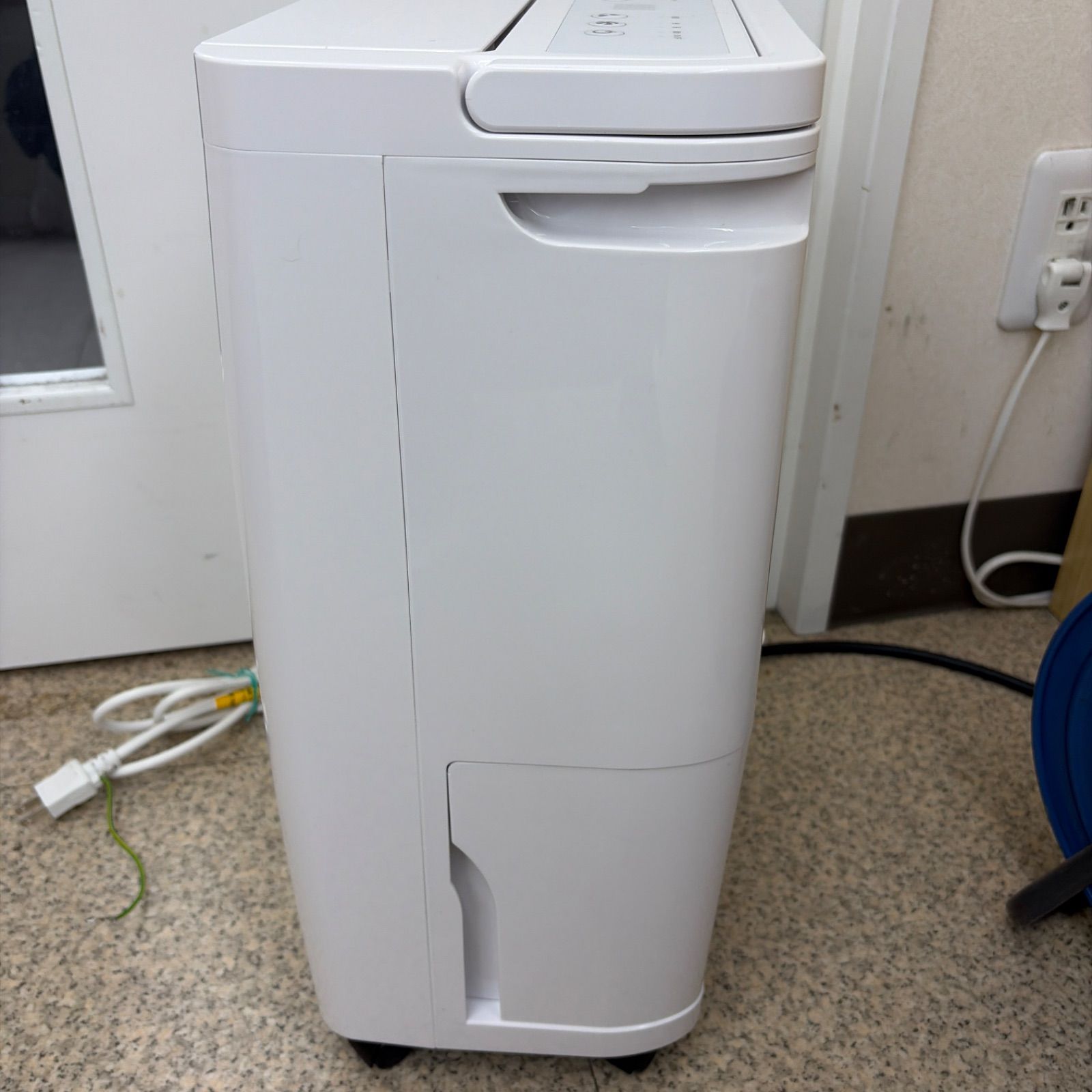 ☆リユースのサカイ東金店☆ タンスのゲン 除湿機 JO07（ER-1205-10