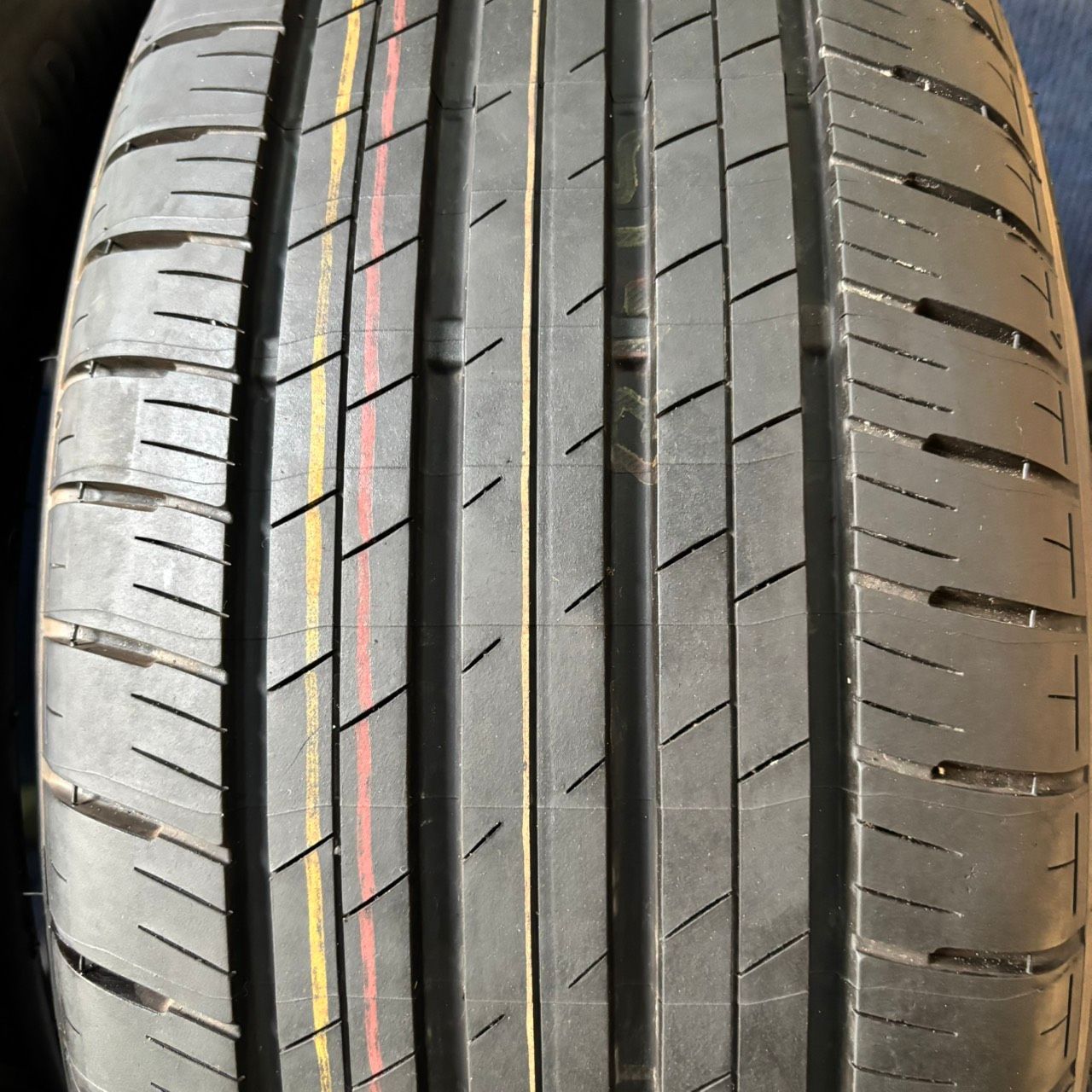 ☆送料無料☆【2025年製造】【溝9分山】BRIDGESTONE ALENZA H/L33 2本