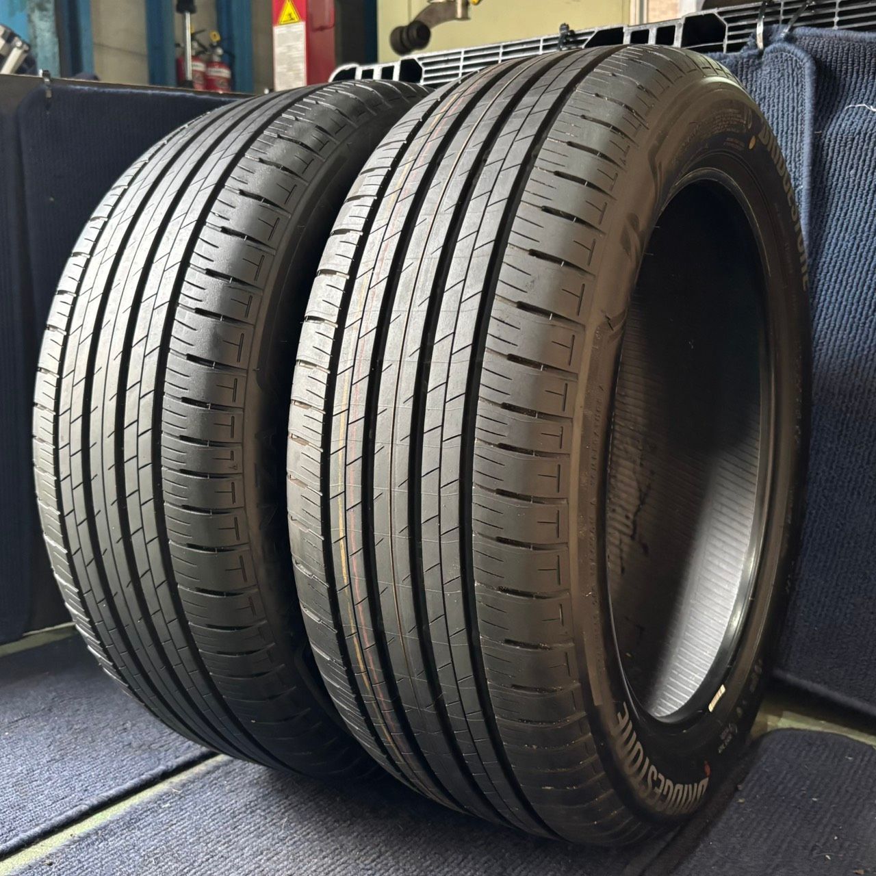 ☆送料無料☆【2025年製造】【溝9分山】BRIDGESTONE ALENZA H/L33 2本