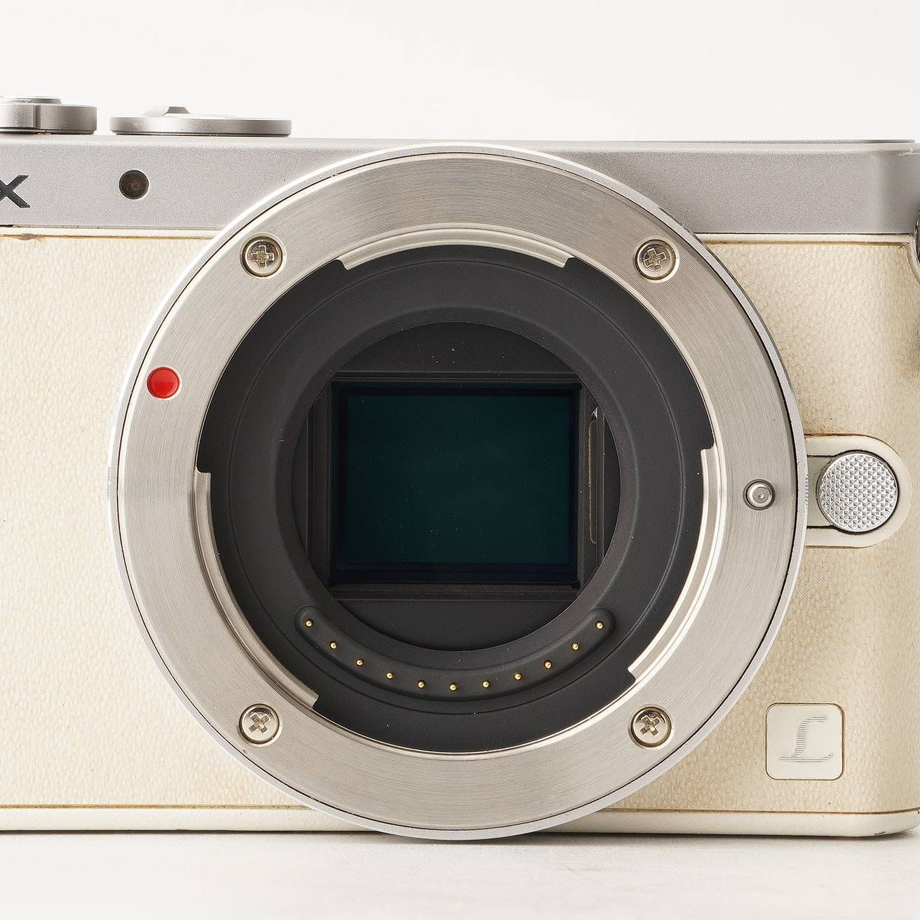 パナソニック Panasonic LUMIX DMC-GM1 ホワイト ボディ - メルカリ