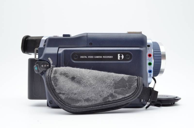 現状品】SONY DCR-TRV240 Digital8 ビデオカメラ Super NightShot 録画