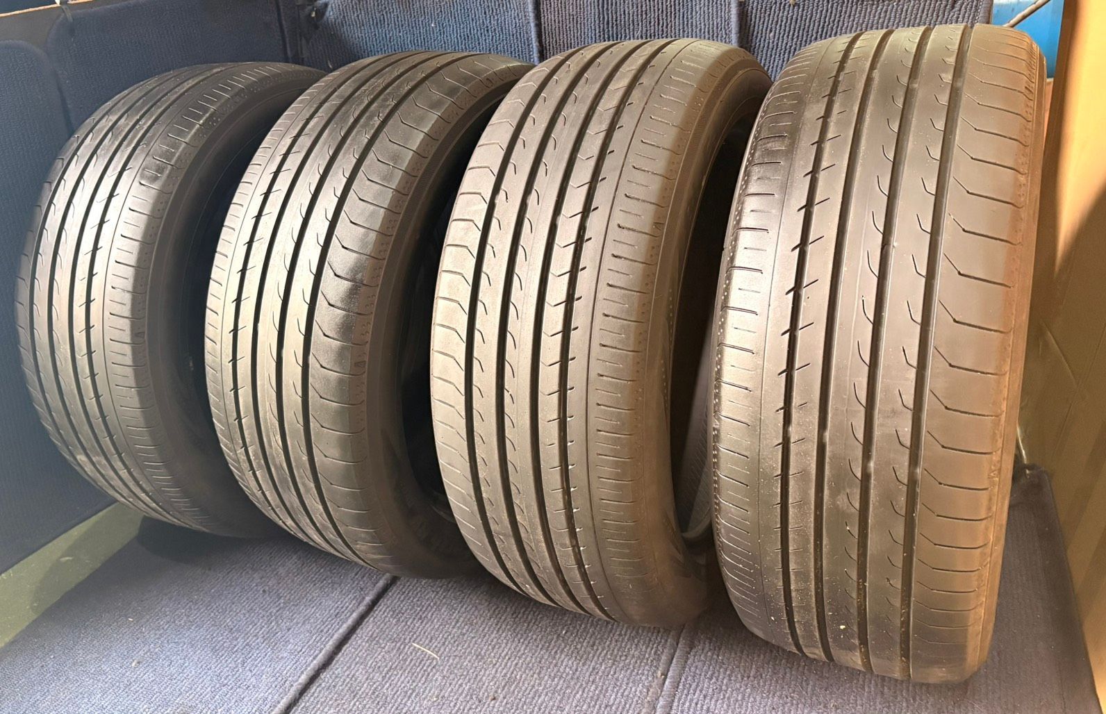 ☆送料無料☆【2023/2022年製造】【溝7分山】YOKOHAMA BluEarth-RV RV03 4本 225/50R18 ASP3732