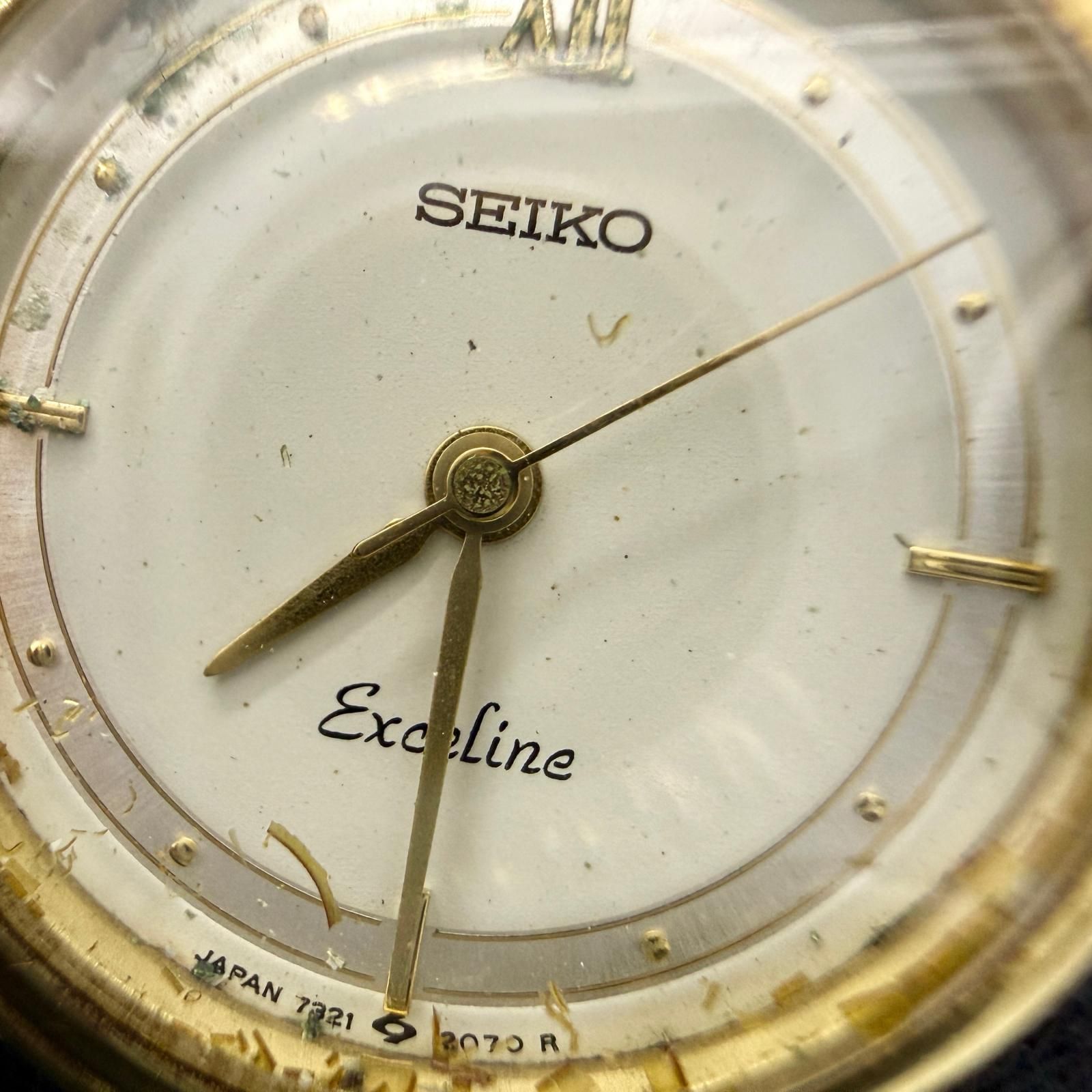 SEIKO セイコー EXCELINE エクセリーヌ シルバー QZ レディース 7321 