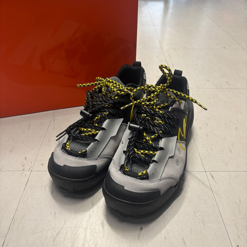 NIKE × sacai ナイキ×サカイ ZEGAMADOME SP スニーカー HQ8618-002 グレー size:9.5【中目黒B06】