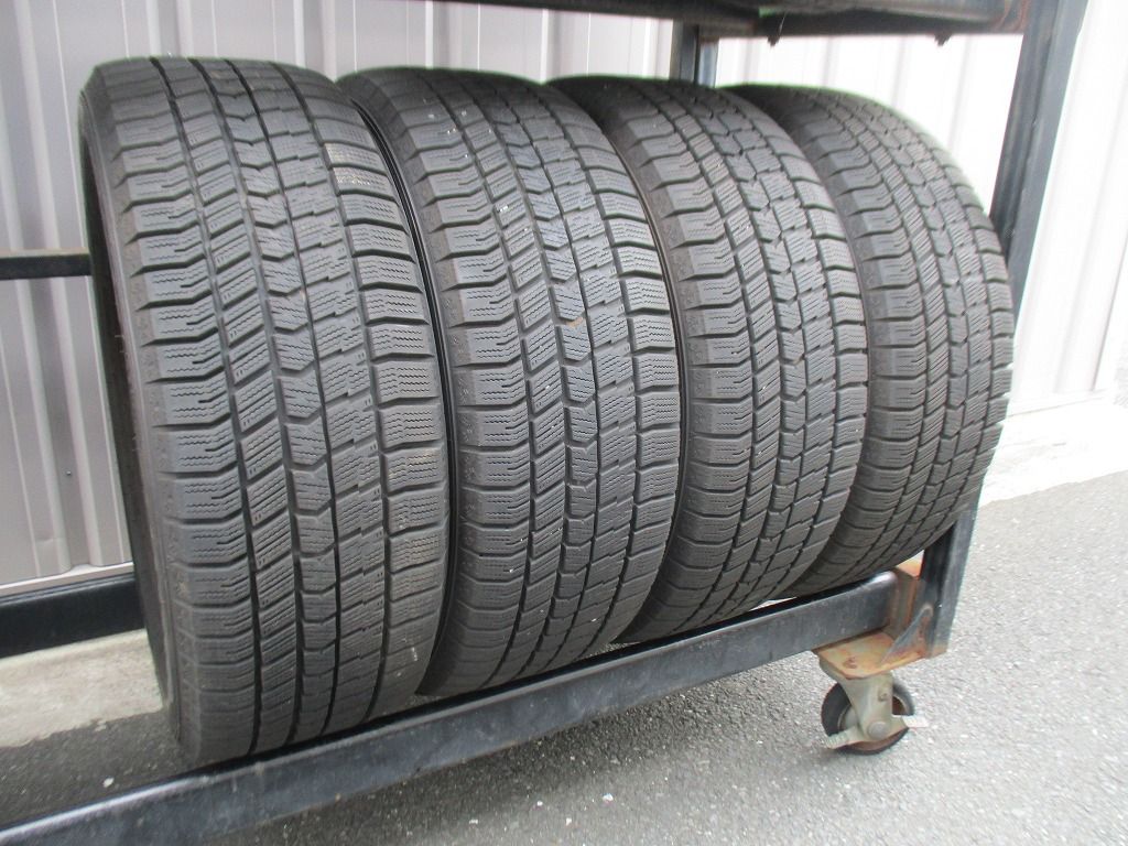 ★☆215/55R17 94Q グッドイヤー ICENAVI8 スタッドレス 2021年製 4本 送料込 20768☆★インボイス領収書発行可能 15,246円