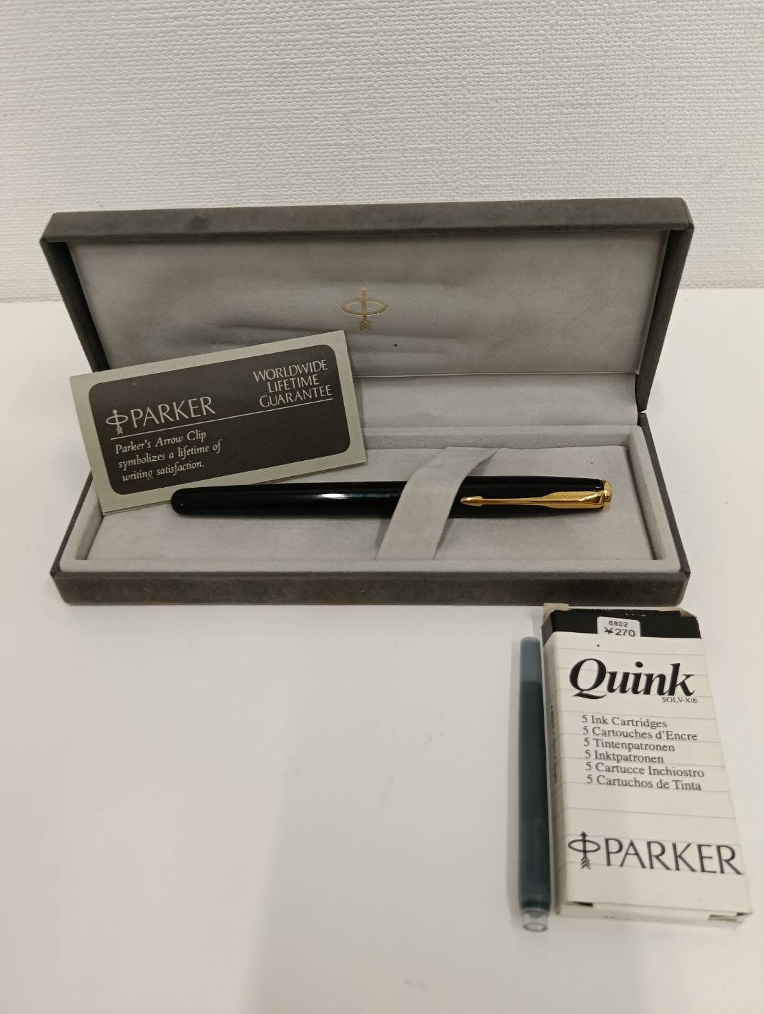 【中古品】 PARKERパーカー SONNETソネット 万年筆 ペン先18K 事務用品 文房具 筆記用具 ペン ケース付き 現状品