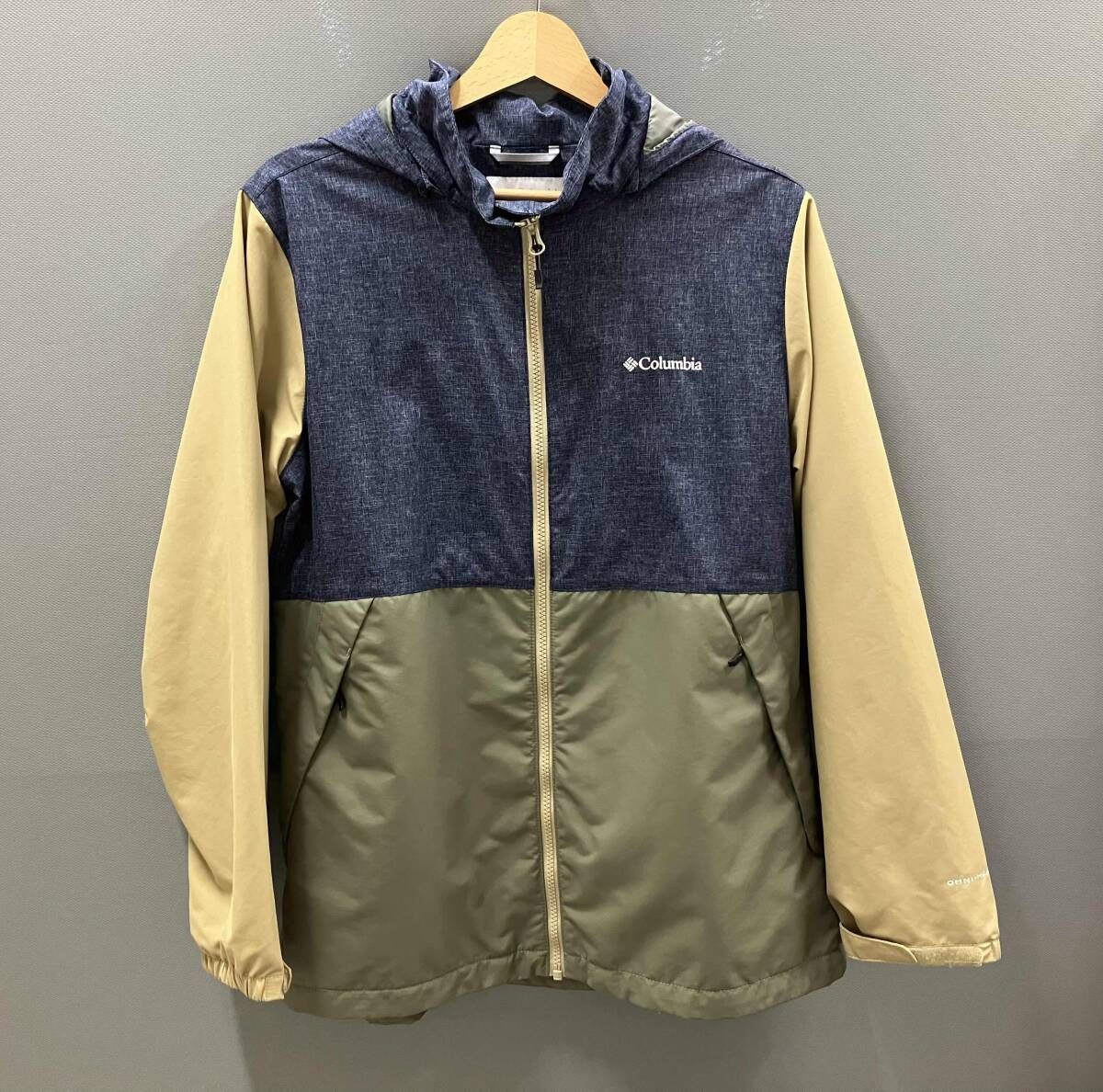 Columbiaコロンビア 中綿ナイロン 222 XL9399 XLサイズ マルチ
