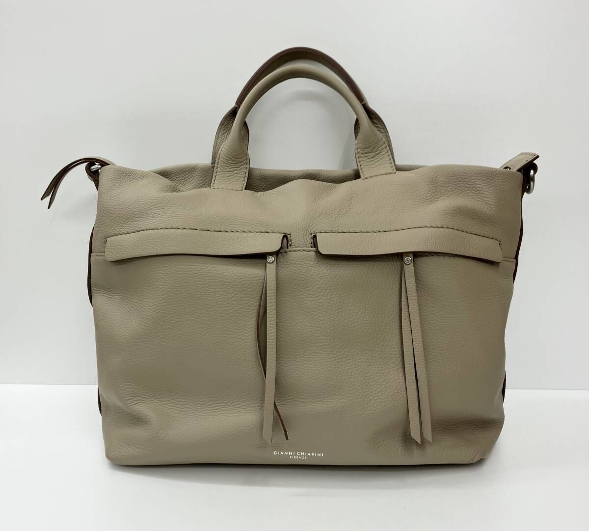 GIANNI CHIARINI ジャンニキアリーニ トートバッグ ショルダーバッグ 2way グレージュ 通年