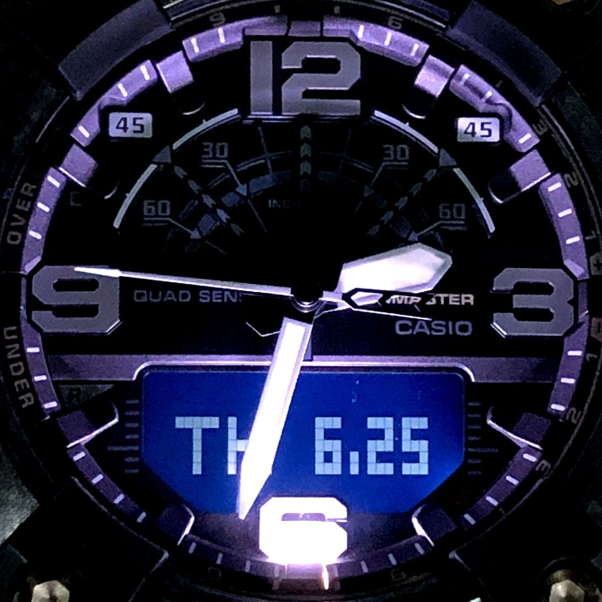 G-SHOCK ジーショック GG-B100-1B MUDMASTER マッドマスター Bluetooth搭載 LEDライト カーボン ブラック 2020年1月発売 G-SHOCK ジーショック GG-B100-1B MUDMASTER マッドマスター Bluetooth