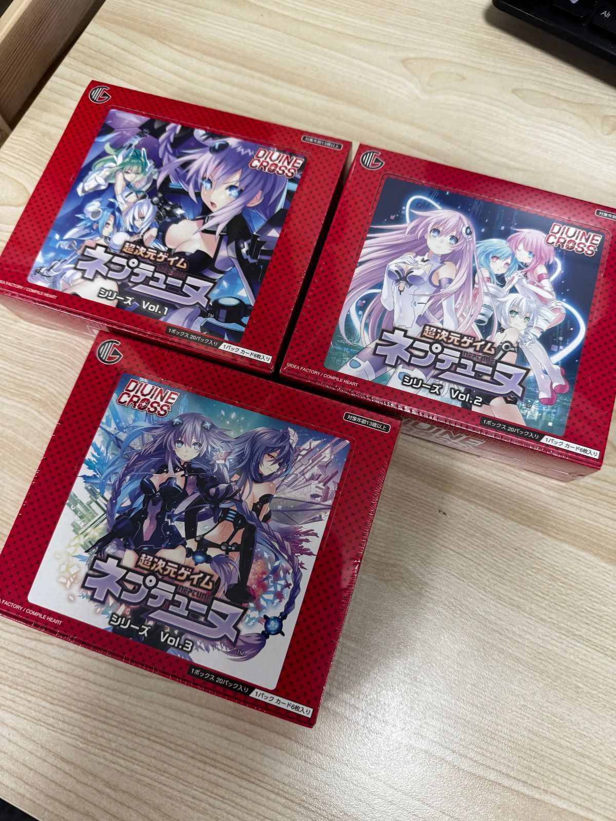 ネプテューヌシリーズ DIVINE CROSS ブースターパック Vol.1、Vol.2