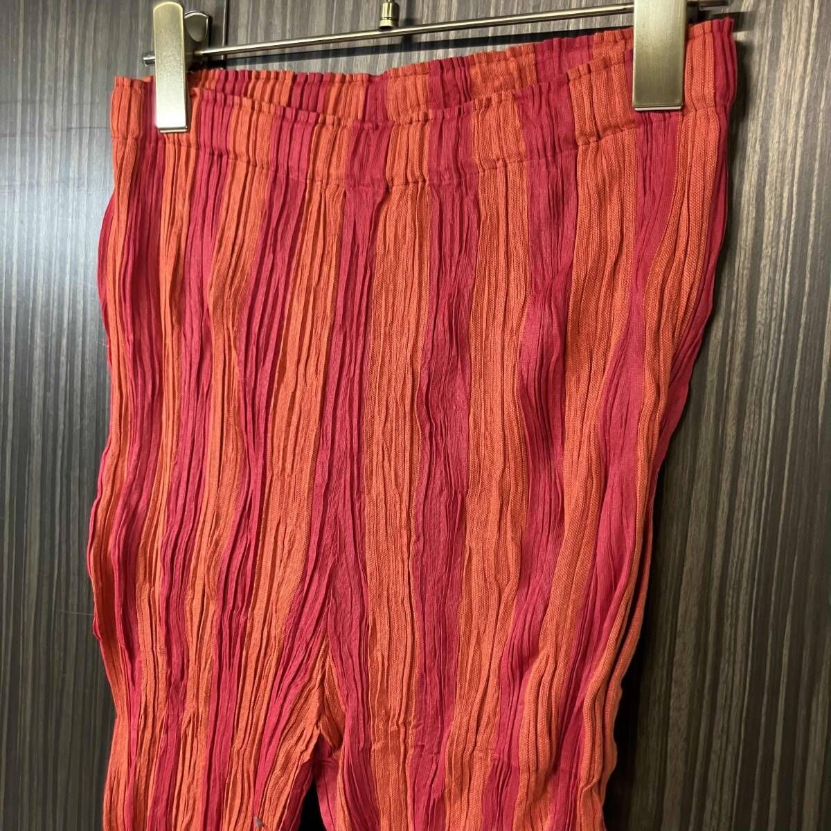24ss PLEATS PLEASE パンツ シワプリーツストライプパンツ サイズ4