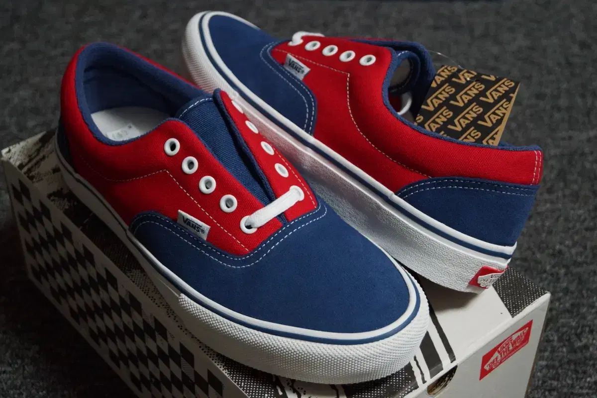 (280) VANS ヴァンズ スケート エラ 50周年 ブルー レッド