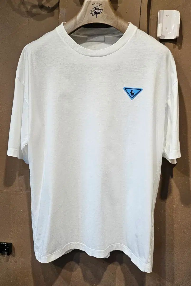 プラダ メンズ 半袖Tシャツ 白