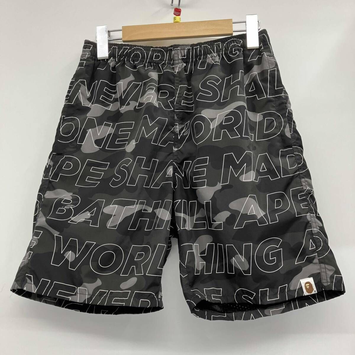A BATHING APE／アベイシングエイプ／Beach Shorts／ビーチショーツ
