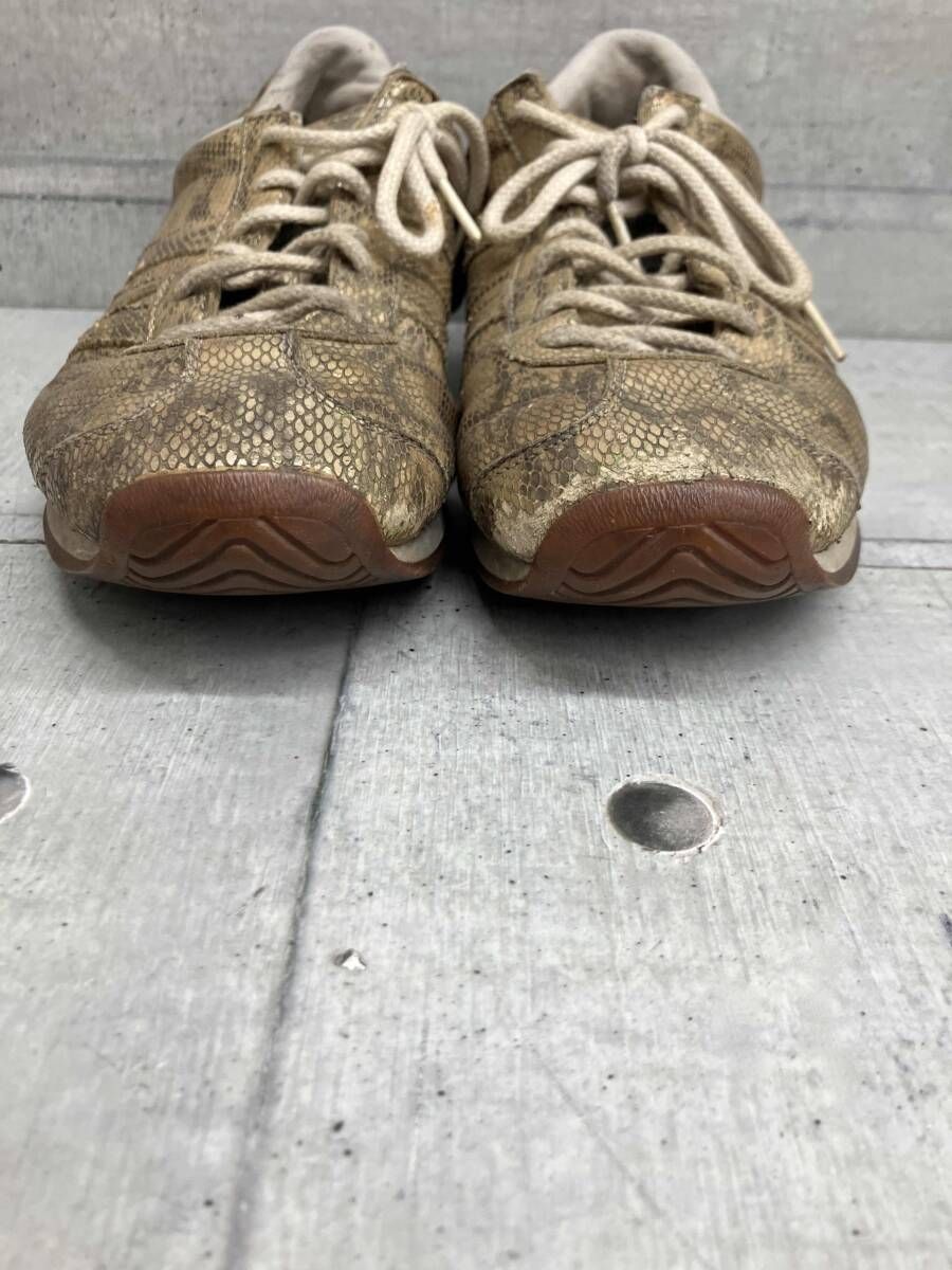 adidas/スニーカー／パイソン柄 COUNTRY 672861踵変形 - メルカリ